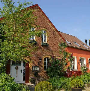 Отель Landhaus Alte Schmiede Niemegk  Exterior photo