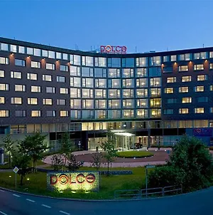 Infinity Hotel & Conference Resort Munich Унтершлайсхайм Exterior photo